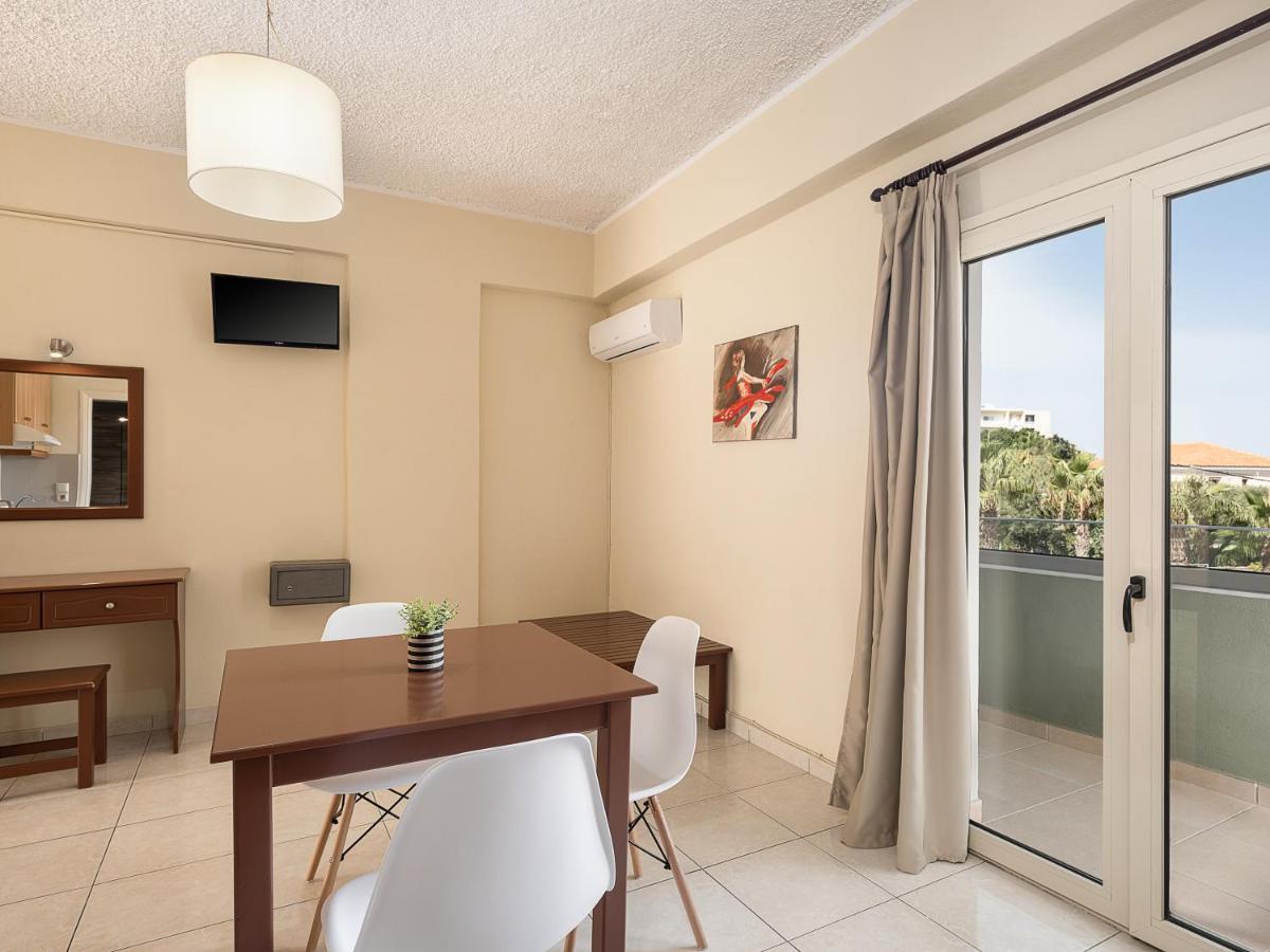 Sofia Apartments Almirida Extérieur photo